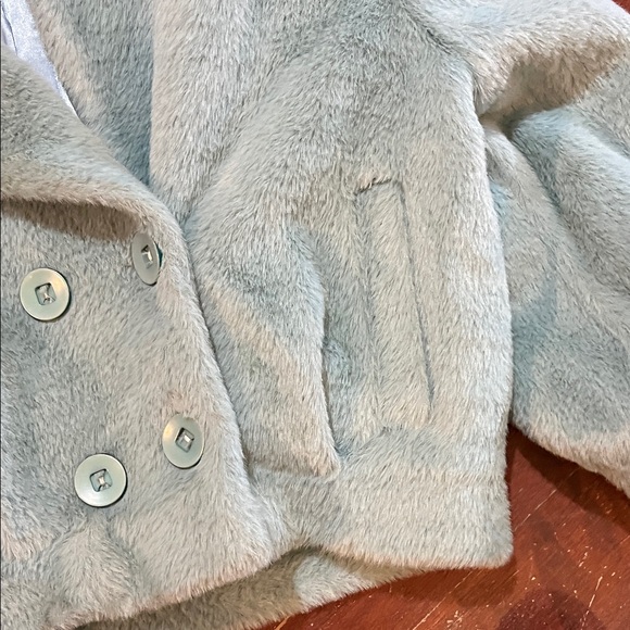 MRP Plush Faux Fur Coat - Picture 3 of 11